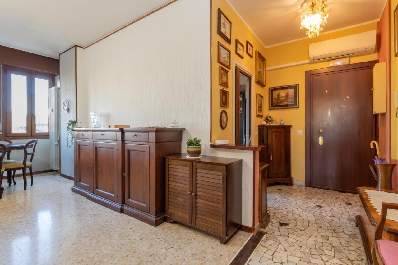 I Host Apartment - Ande 12 Milan Exterior photo